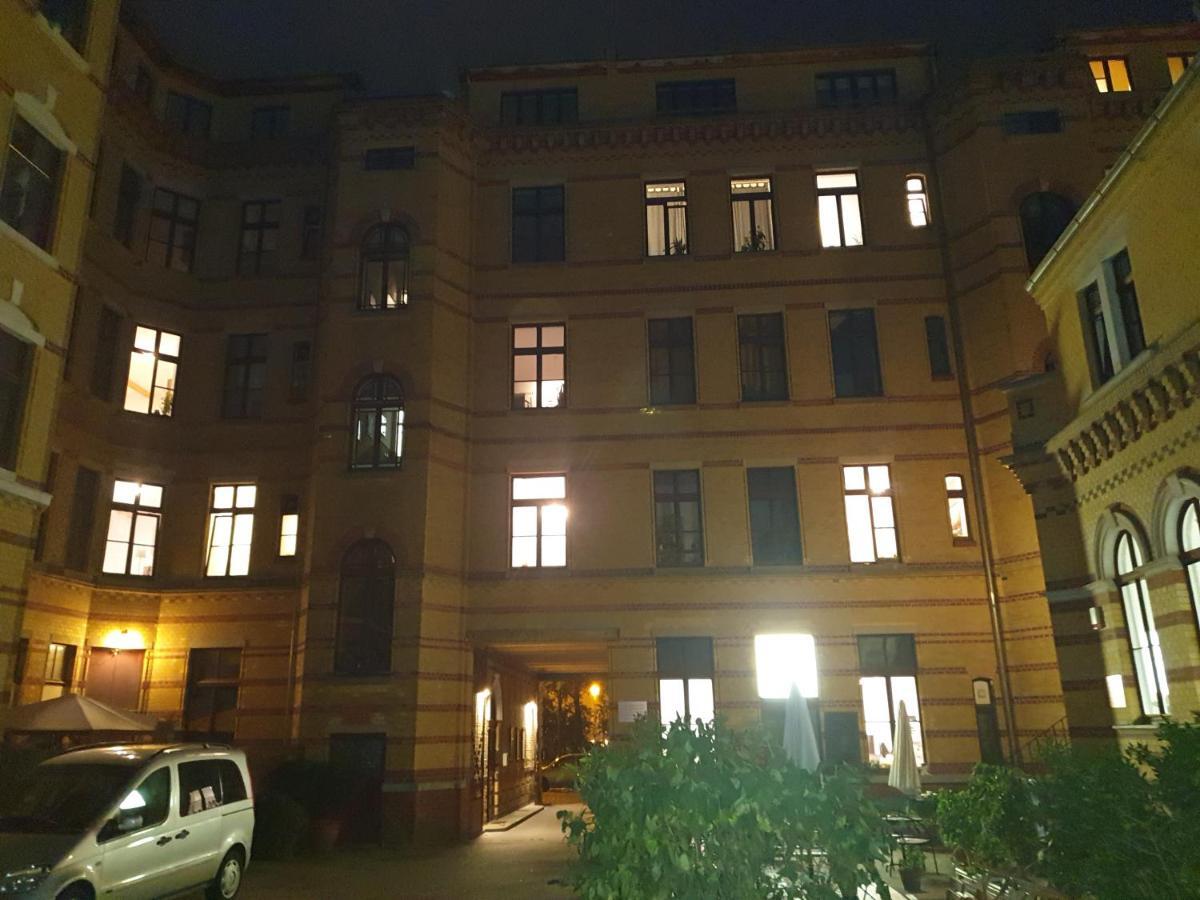 Aparthotel Gwuni Mopera Leipzig Exterior foto